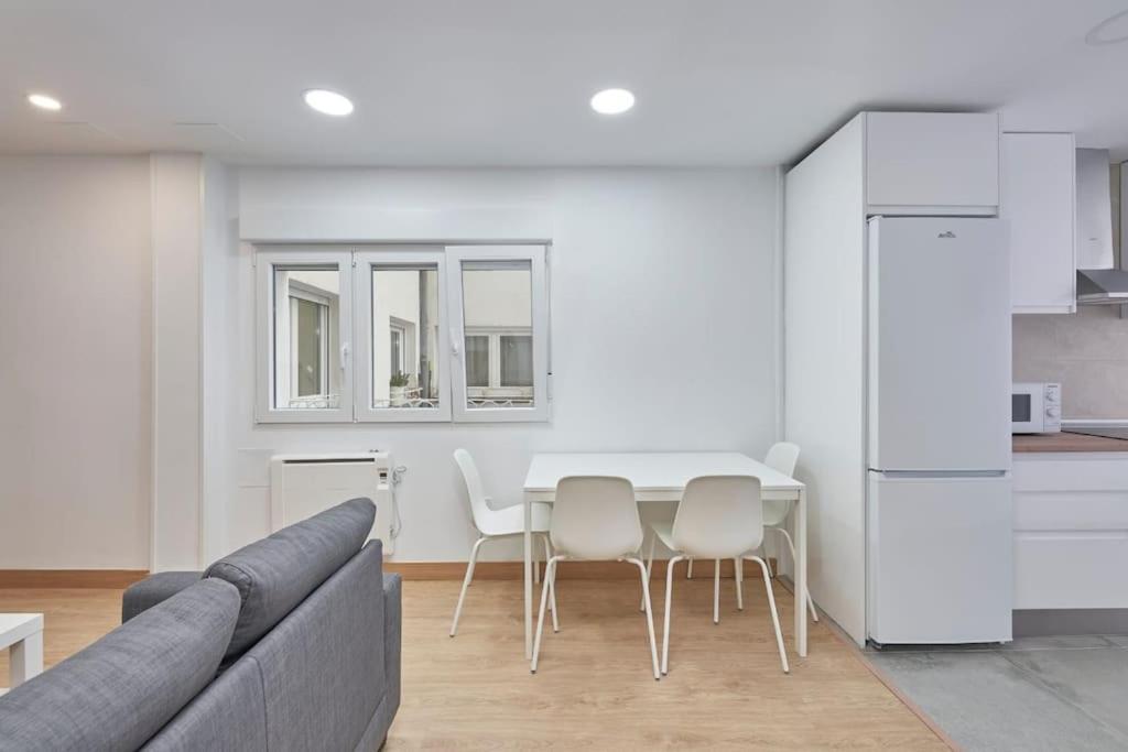 Reformado, Centrico , Wifi . Dr Magoo Apartment *