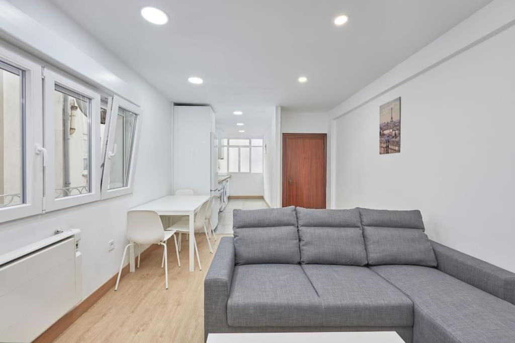 Reformado, Centrico , Wifi . Dr Magoo Apartment Oviedo